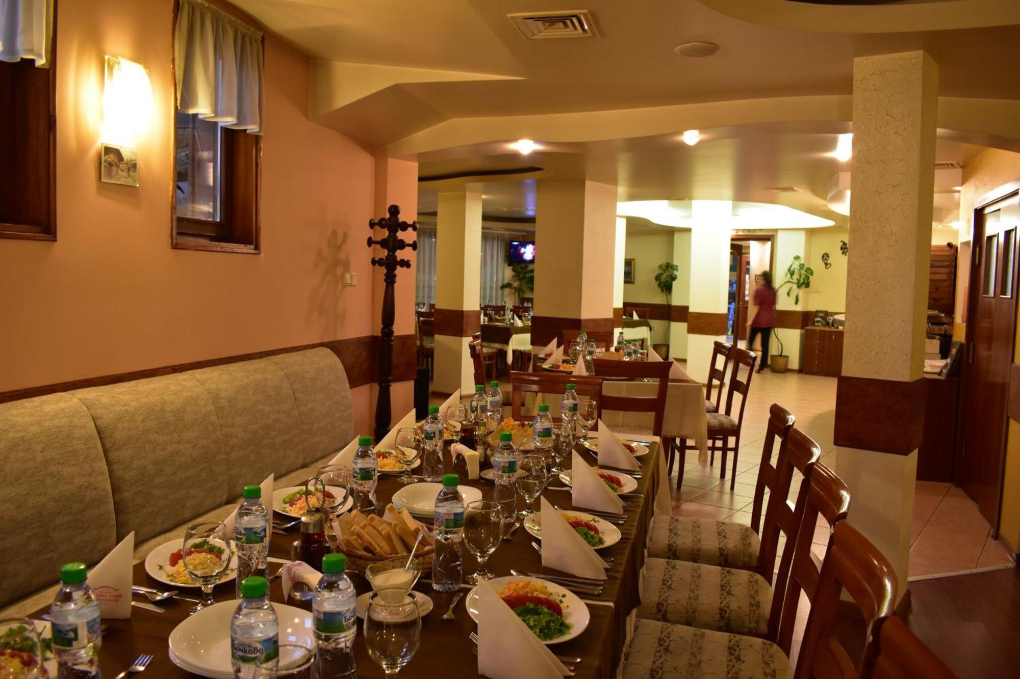 Family Hotel Bashtina Kashta Koprivchtitsa Extérieur photo